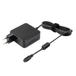 ULTRA PORTABLE 65W UNIVERSAL WALL CHARGER WITH 8 TIPS