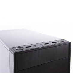 PC Desktop MT i7-10700 · 16GB · 512GB SSD