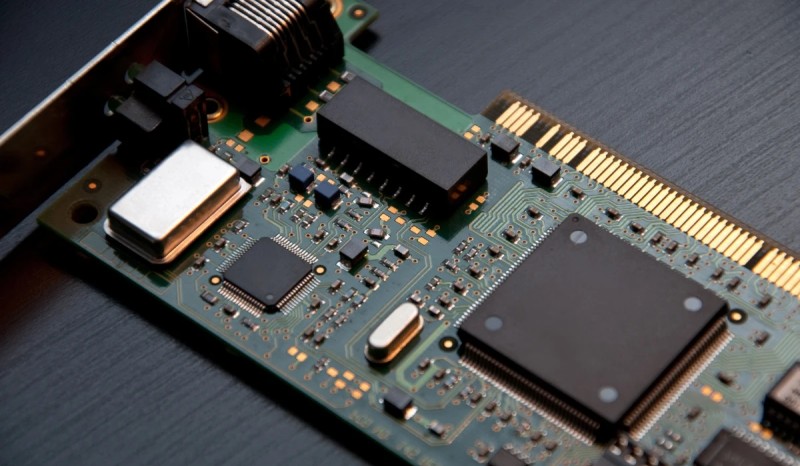 What is a network card and what is its function?